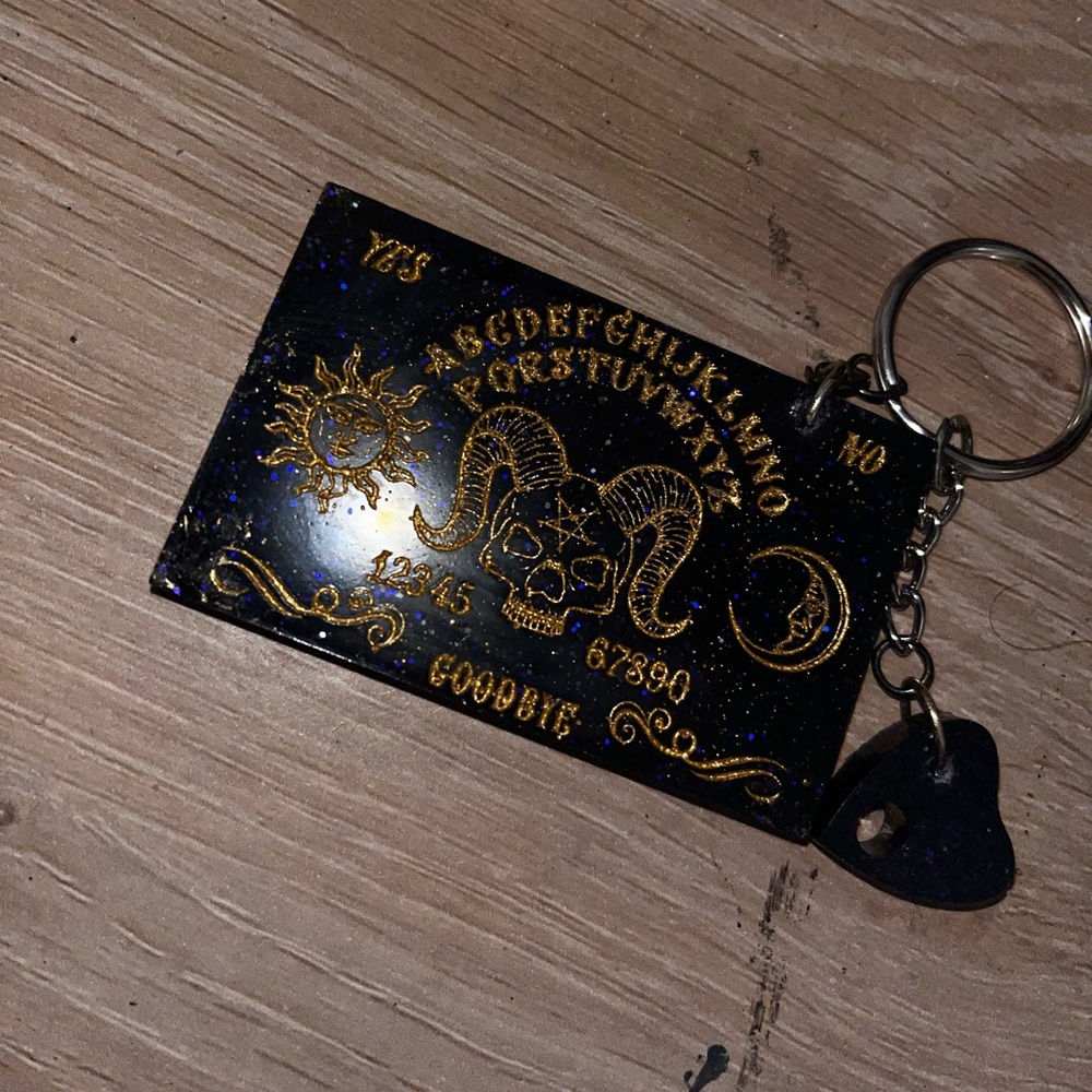 Mini ouija board keychain